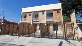 4 Bedroom Townhouse for sale in Manuyo Dos, Metro Manila