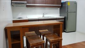 1 Bedroom House for rent in San Lorenzo, Metro Manila near MRT-3 Ayala