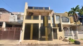 4 Bedroom House for sale in Talon Dos, Metro Manila