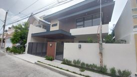 5 Bedroom House for sale in Pulang Lupa Dos, Metro Manila