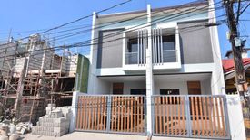 4 Bedroom Townhouse for sale in Manuyo Dos, Metro Manila