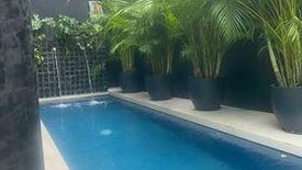 6 Bedroom House for sale in Merville, Metro Manila