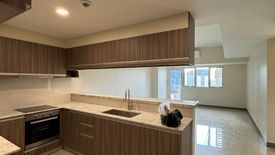 2 Bedroom Condo for sale in Park McKinley West, Taguig, Metro Manila