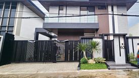 5 Bedroom House for sale in BF Homes Executive Village, Almanza Uno, Metro Manila