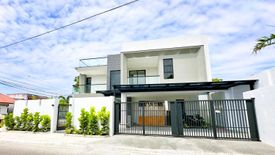 7 Bedroom House for sale in BF Homes, Metro Manila