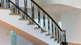 5 Bedroom Condo for rent in BGC, Metro Manila