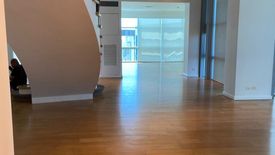 5 Bedroom Condo for rent in BGC, Metro Manila
