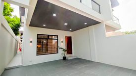 5 Bedroom House for sale in Don Bosco, Metro Manila