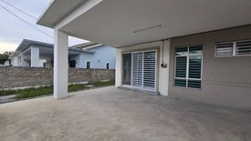 3 Bedroom House for rent in Batu Gajah, Perak