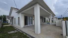 3 Bedroom House for rent in Batu Gajah, Perak