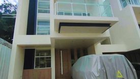 5 Bedroom Townhouse for rent in Matandang Balara, Metro Manila