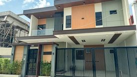 4 Bedroom House for sale in Talon Dos, Metro Manila