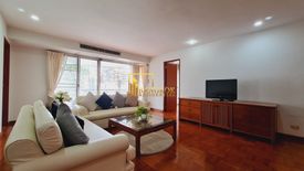 3 Bedroom Apartment for rent in Ma Peng Seng Apartment, Khlong Toei Nuea, Bangkok near BTS Asoke