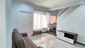 3 Bedroom Townhouse for rent in Bang Chak, Bangkok near BTS Punnawithi