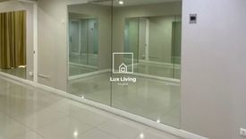 Office for sale in Khlong Tan Nuea, Bangkok near BTS Phrom Phong