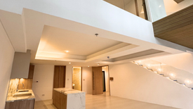 4 Bedroom Townhouse for sale in Kapitolyo, Metro Manila near MRT-3 Boni