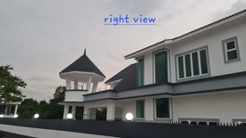 7 Bedroom House for sale in Nilai Spring, Negeri Sembilan