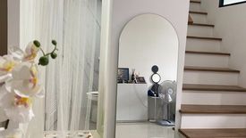 3 Bedroom Townhouse for Sale or Rent in Saphan Sung, Bangkok