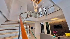 4 Bedroom House for sale in Talon Dos, Metro Manila