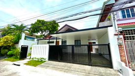 3 Bedroom House for sale in Talon Dos, Metro Manila