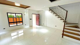 4 Bedroom House for sale in Talon Dos, Metro Manila