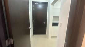 3 Bedroom Condo for sale in Garden Towers, San Lorenzo, Metro Manila near MRT-3 Ayala