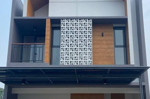 Rumah dijual dengan 3 kamar tidur di Bojong Rawalumbu, Jawa Barat