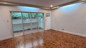 4 Bedroom House for rent in Dasmariñas North, Metro Manila near MRT-3 Ayala