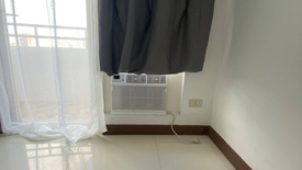 Condo for rent in Malate, Metro Manila near LRT-1 Pedro Gil