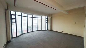 4 Bedroom Commercial for rent in Binondo, Metro Manila near LRT-1 Carriedo