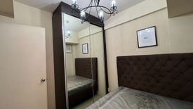 1 Bedroom Condo for rent in Urdaneta, Metro Manila near MRT-3 Ayala