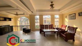 9 Bedroom Townhouse for rent in Santo Rosario, Pampanga