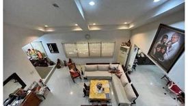 5 Bedroom House for sale in Loyola Heights, Metro Manila near LRT-2 Anonas