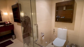 1 Bedroom Condo for sale in Urdaneta, Metro Manila near MRT-3 Ayala