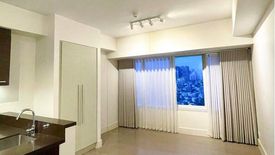 Condo for rent in Guadalupe Viejo, Metro Manila near MRT-3 Guadalupe