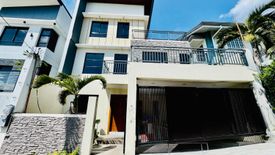 7 Bedroom House for sale in Commonwealth, Metro Manila