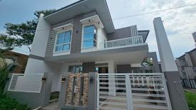 4 Bedroom House for sale in Talon Dos, Metro Manila