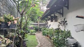 Rumah dijual dengan 6 kamar tidur di Mampang Prapatan, Jakarta