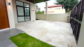 5 Bedroom House for sale in Almanza Dos, Metro Manila