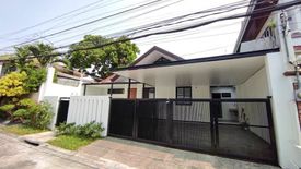 4 Bedroom House for sale in Talon Dos, Metro Manila