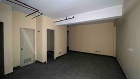 Commercial for rent in Santa Cruz, Metro Manila near LRT-1 R. Papa