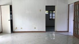 4 Bedroom House for rent in Merville, Metro Manila