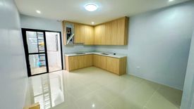 4 Bedroom House for sale in Talon Kuatro, Metro Manila