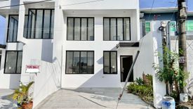 3 Bedroom House for sale in Talon Dos, Metro Manila