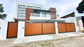 5 Bedroom House for sale in BF Homes, Metro Manila