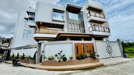 7 Bedroom House for sale in San Miguel, Metro Manila