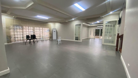 5 Bedroom House for rent in Dasmariñas North, Metro Manila near MRT-3 Ayala