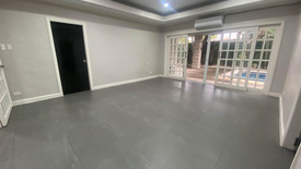 5 Bedroom House for rent in Dasmariñas North, Metro Manila near MRT-3 Ayala