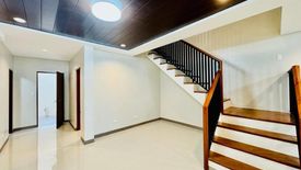 4 Bedroom House for sale in Talon Dos, Metro Manila