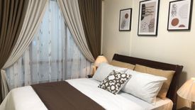 1 Bedroom Condo for rent in Urdaneta, Metro Manila near MRT-3 Ayala